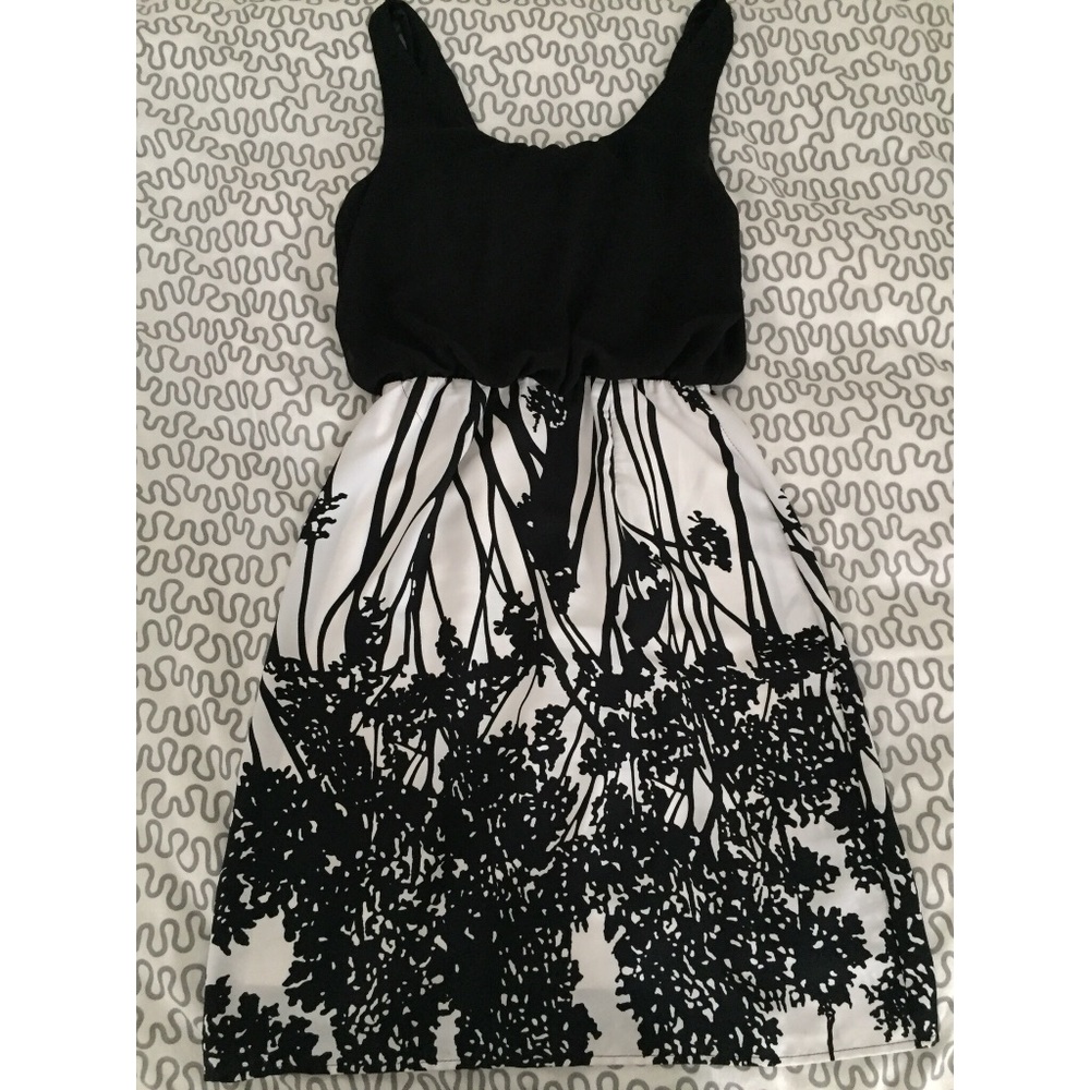 Black and white dress